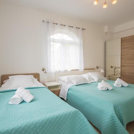 Villa Kristina 特罗吉尔 外观 照片