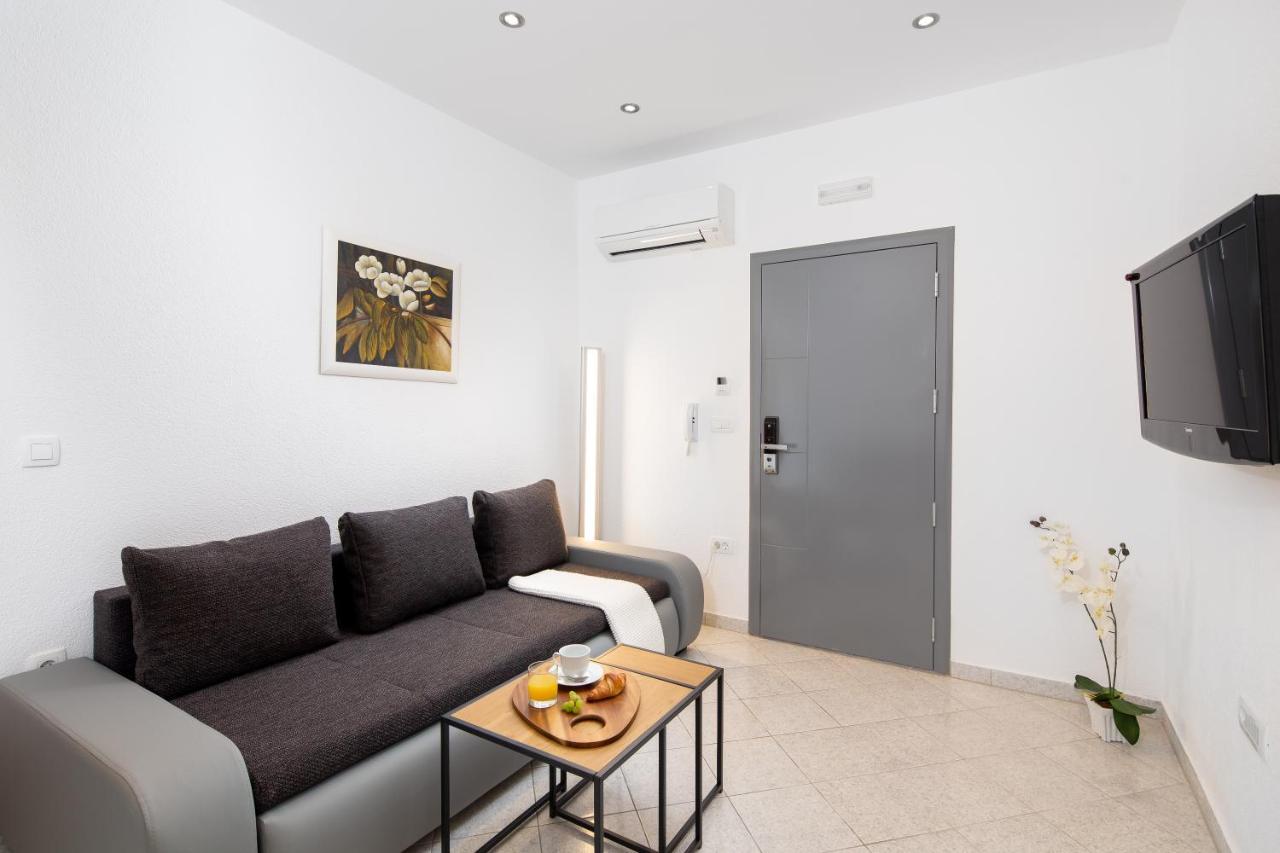 Villa Kristina 特罗吉尔 外观 照片