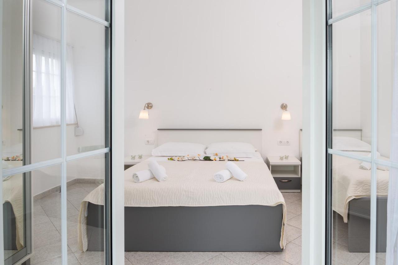 Villa Kristina 特罗吉尔 外观 照片